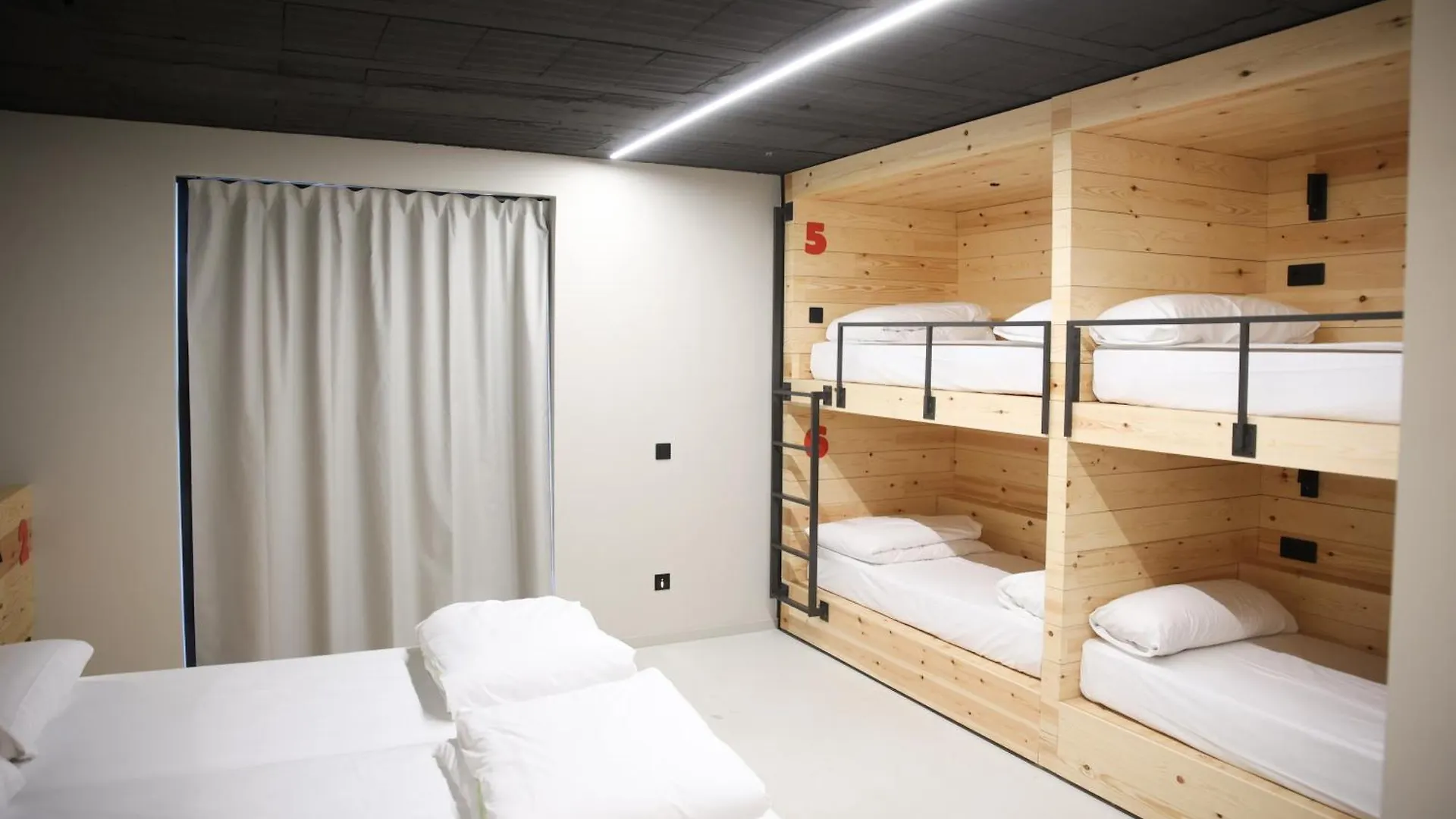 Ky Mountain Hostel Arinsal 0*,  Andorra